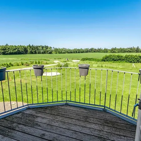Semesterbostad Lovely In With House A Panoramic View